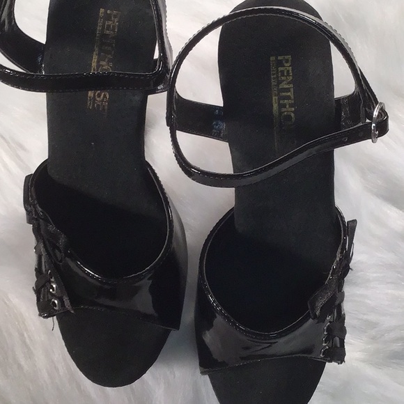 Size 6 Penthouse Heels - Picture 4 of 11